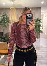 Load image into Gallery viewer, Fashion long sleeve top