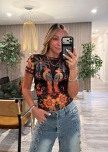 Cargar imagen en el visor de la galería, parrot tropical print mesh top