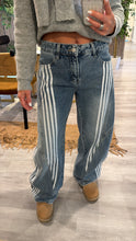 Load image into Gallery viewer, Sporty casual jeans