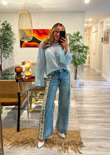 Cargar imagen en el visor de la galería, Crochet sweater