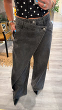 Load image into Gallery viewer, Trendy pants 226