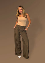 Load image into Gallery viewer, Trendy pants 226