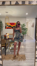 Cargar y reproducir el video en el visor de la galería, Joy dress