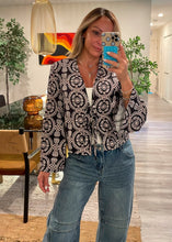Load image into Gallery viewer, Bohemian bow blouse
