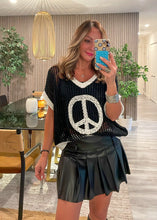 Load image into Gallery viewer, Peace crochet top
