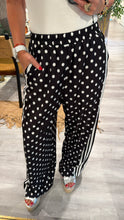 Load image into Gallery viewer, Street style jogger
