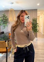 Cargar imagen en el visor de la galería, Long sleeve top
