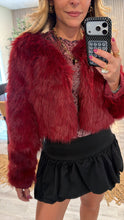 Load image into Gallery viewer, Winter cropped fluffy coat
