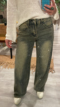 Load image into Gallery viewer, Vintage rhinestone jeans
