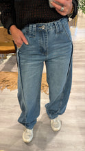 Cargar imagen en el visor de la galería, Stylish jean 458
