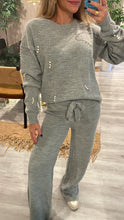 Load image into Gallery viewer, Pearls sweater and pants set
