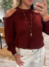 Load image into Gallery viewer, Knit sweater 33
