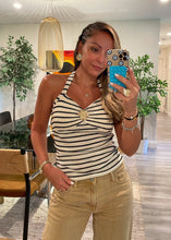 Cargar imagen en el visor de la galería, Vacay knit top

