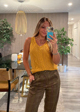 Load image into Gallery viewer, Casual knit top
