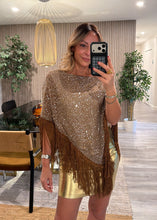 Load image into Gallery viewer, Fringe cape top
