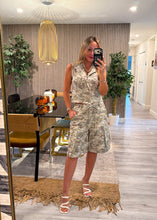 Load image into Gallery viewer, Camo military print bermuda shorts trendy
