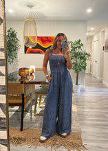 Load image into Gallery viewer, Floral jumpsuit
