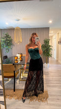 Load image into Gallery viewer, Lace long skirt
