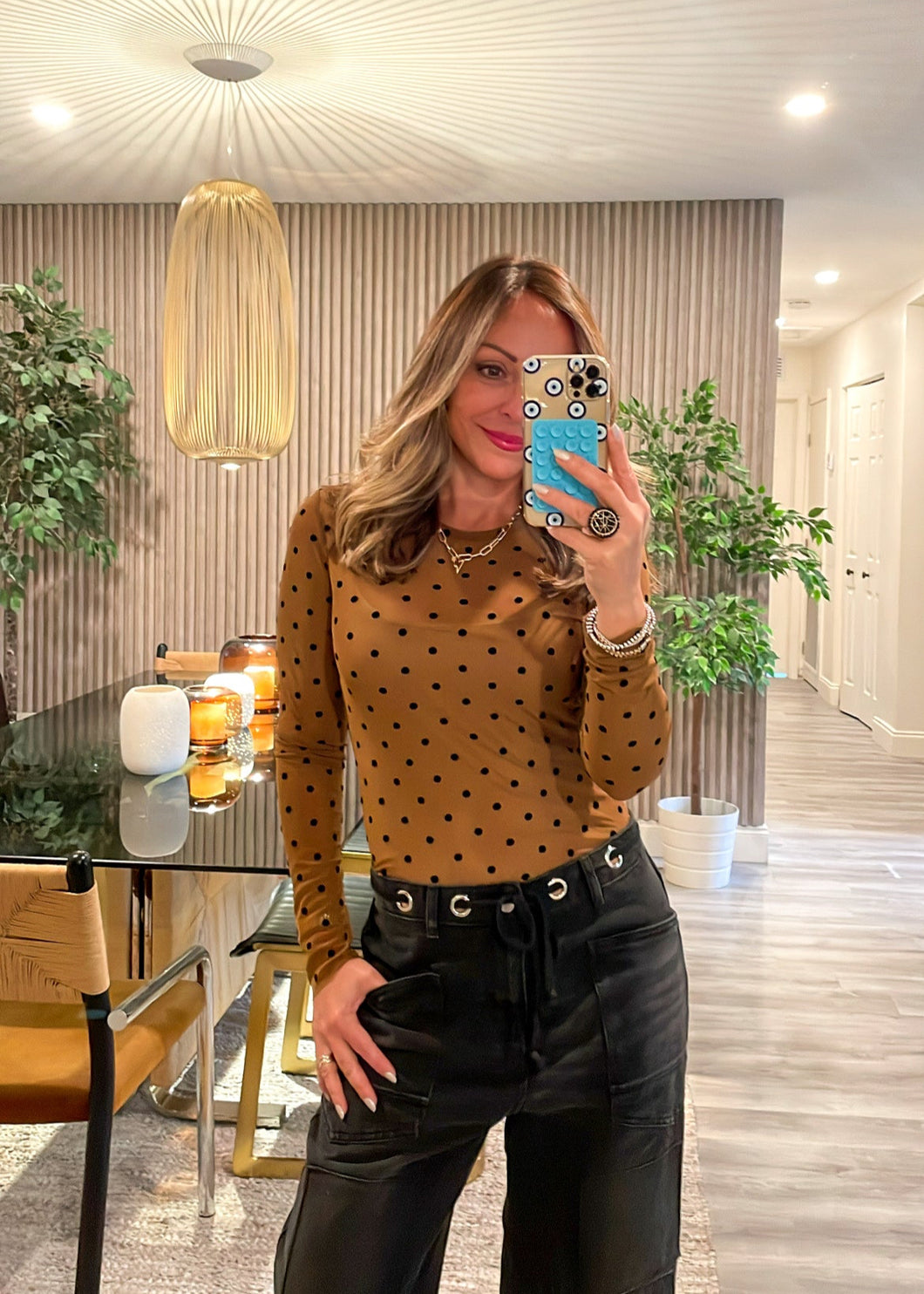 Dots mesh top