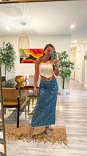 Cargar imagen en el visor de la galería, Denim long skirt
