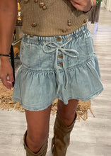 Load image into Gallery viewer, Denim skirt 101
