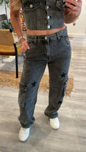 Load image into Gallery viewer, Stars cargo jeans
