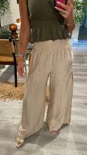 Load image into Gallery viewer, Boho pants
