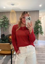Cargar imagen en el visor de la galería, Crochet sweater
