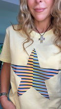 Load image into Gallery viewer, Venezuelan t-shirts
