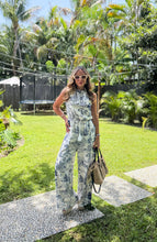 Cargar imagen en el visor de la galería, Capri Jumpsuit
