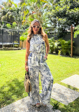 Cargar imagen en el visor de la galería, Capri Jumpsuit
