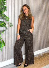 Load image into Gallery viewer, Effortless denim set
