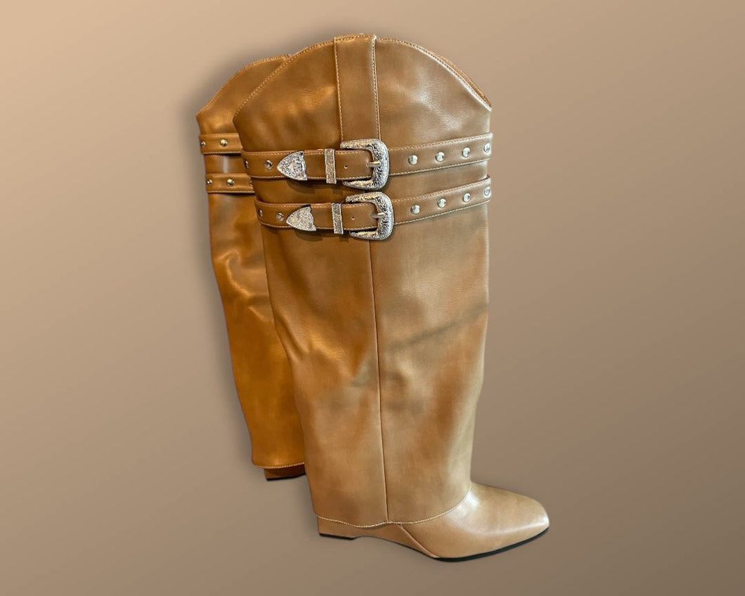 Mocha boots 26