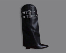 Cargar imagen en el visor de la galería, Mocha boots 26
