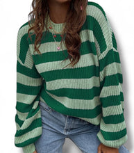 Cargar imagen en el visor de la galería, Striped sweater
