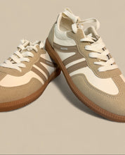 Load image into Gallery viewer, Mocha mix sneakers
