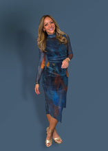 Cargar imagen en el visor de la galería, Elegant fitted dress
