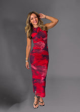 Load image into Gallery viewer, Stretchy red dress
