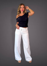 Load image into Gallery viewer, Asymmetrical dark jeans
