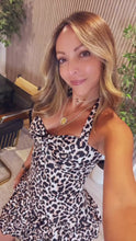 Load and play video in Gallery viewer, Joy dress
