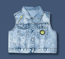 Load image into Gallery viewer, Denim patches vest

