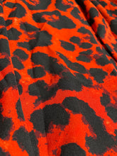 Load image into Gallery viewer, Red leopard skirt
