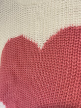 Cargar imagen en el visor de la galería, Love sweater
